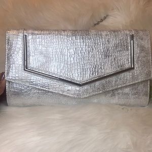 Gianni Bini white and silver clutch